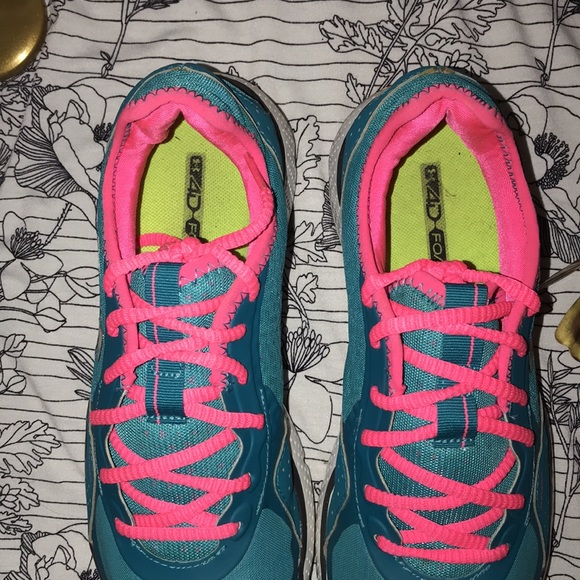 RARE Under Armour® Storm Shock Micro G Neo Mantis Heat Gear Running Shoes - Picture 6 of 15